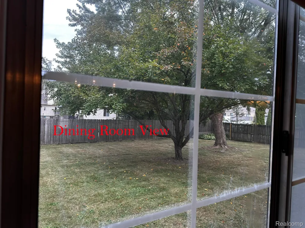 39632 Chaffer Street Clinton Charter Township, MI 48038