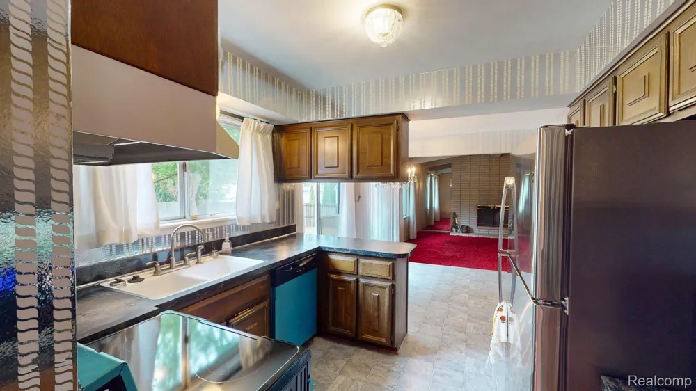 39632 Chaffer Street Clinton Charter Township, MI 48038