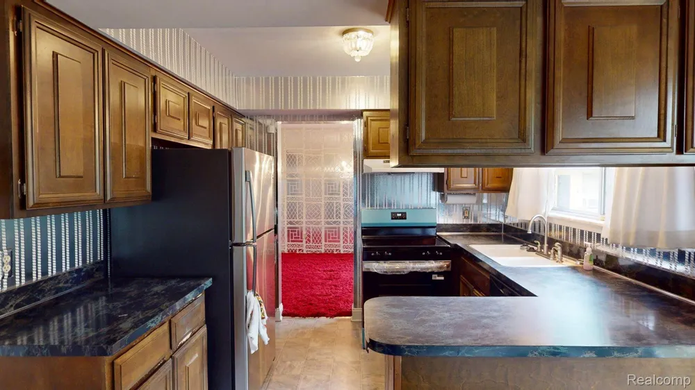 39632 Chaffer Street Clinton Charter Township, MI 48038