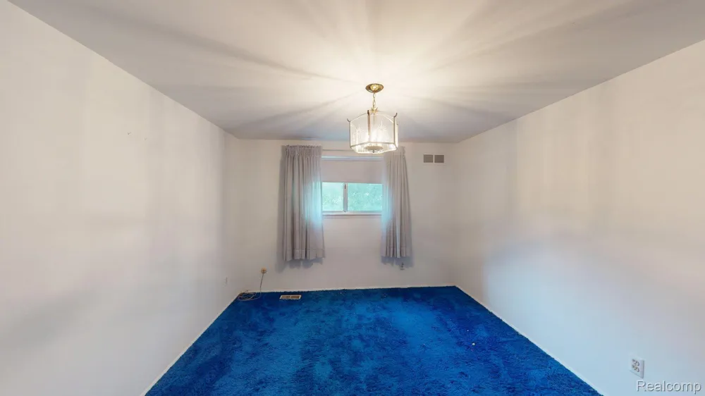 39632 Chaffer Street Clinton Charter Township, MI 48038