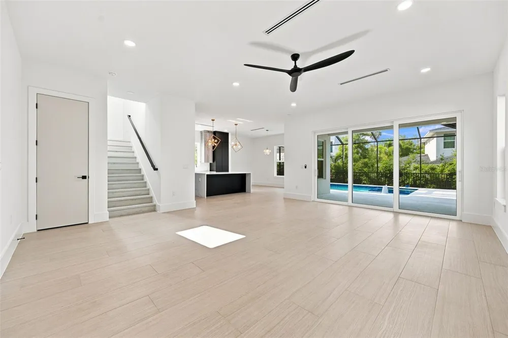 731 42ND STREET Sarasota, FL 34234