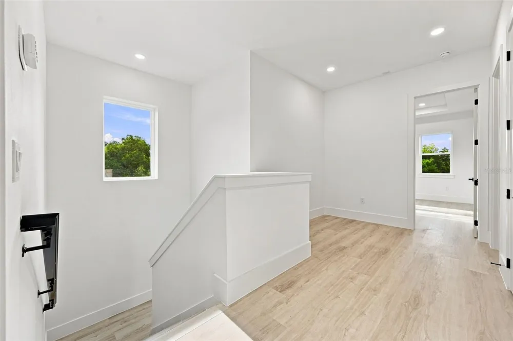 731 42ND STREET Sarasota, FL 34234