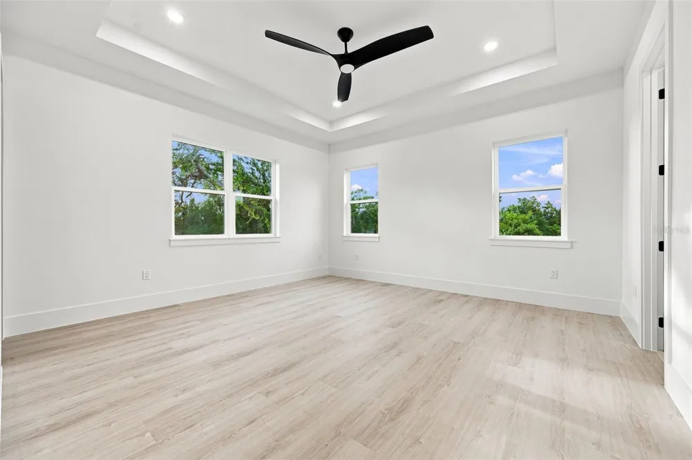 731 42ND STREET Sarasota, FL 34234