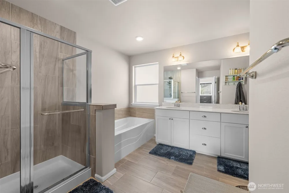32898 Pine Avenue SE Black Diamond, WA 98010