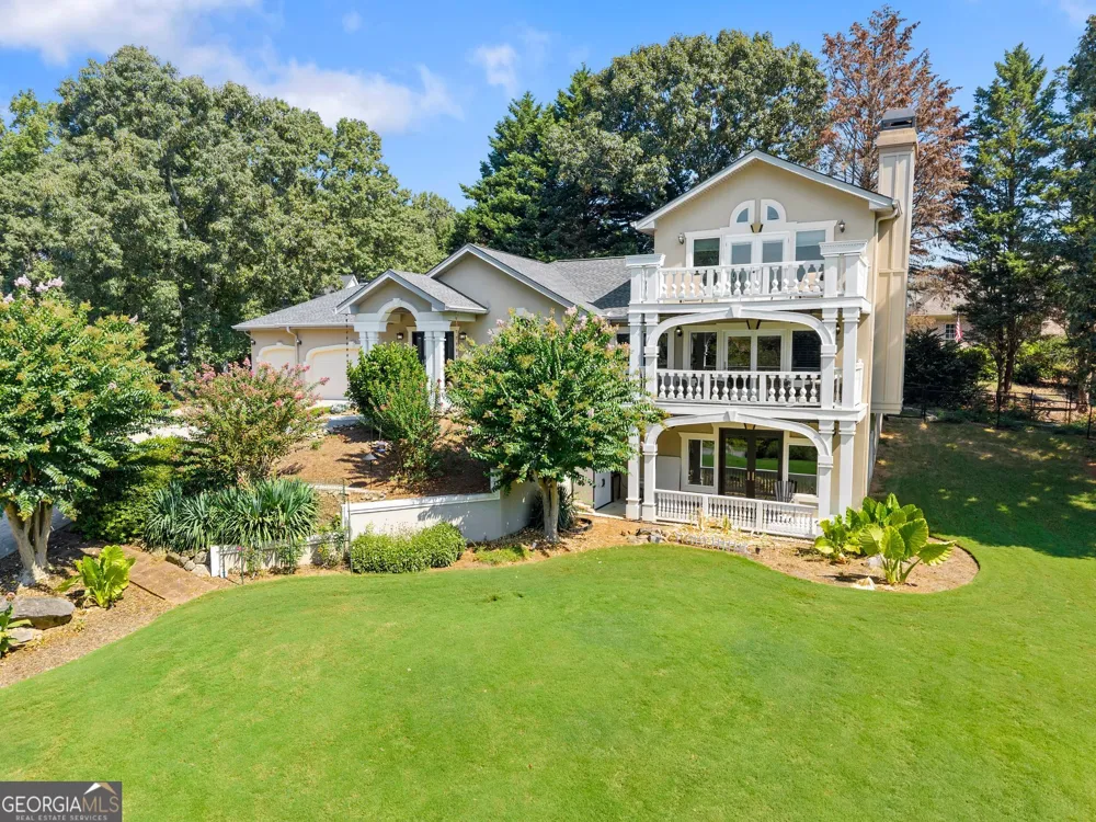 9220 Mainsail DR Gainesville, GA 30506