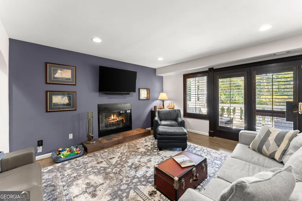 9220 Mainsail DR Gainesville, GA 30506