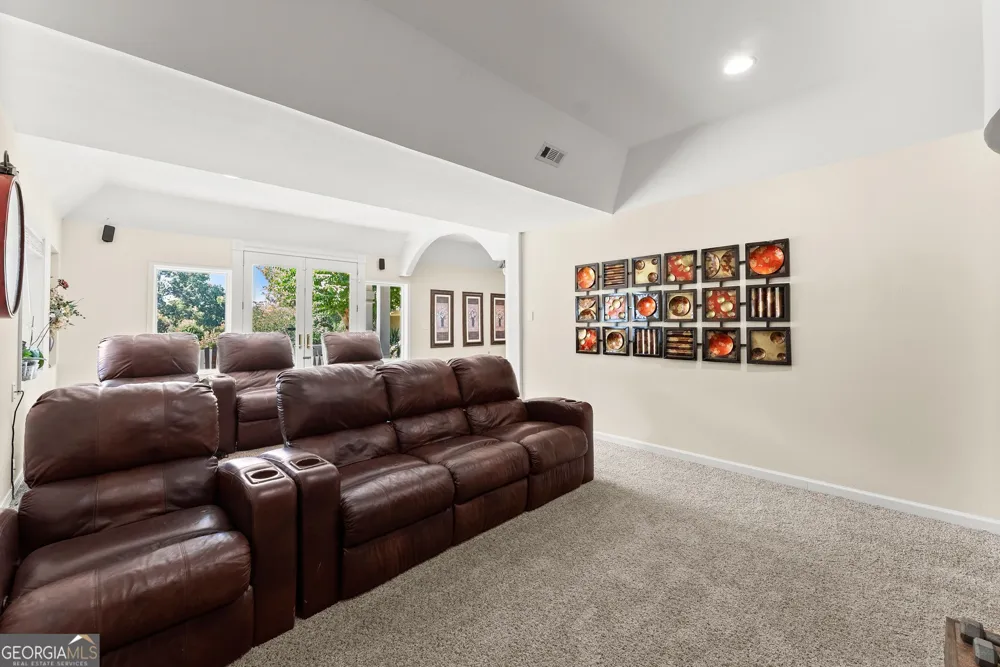 9220 Mainsail DR Gainesville, GA 30506