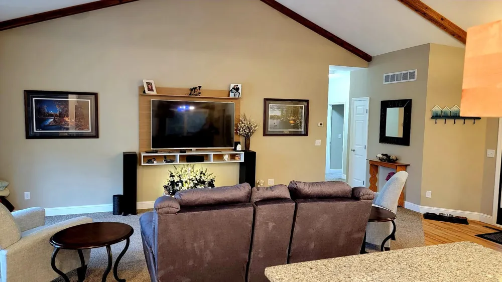 2235 E Rum River Drive S Cambridge, MN 55008