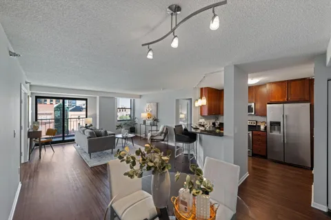 401 S 1st Street #623
