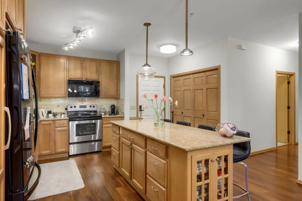 7100 Metro Boulevard #234 Edina, MN 55439