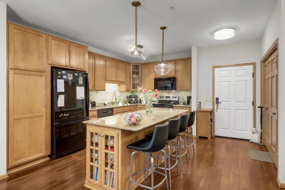 7100 Metro Boulevard #234 Edina, MN 55439