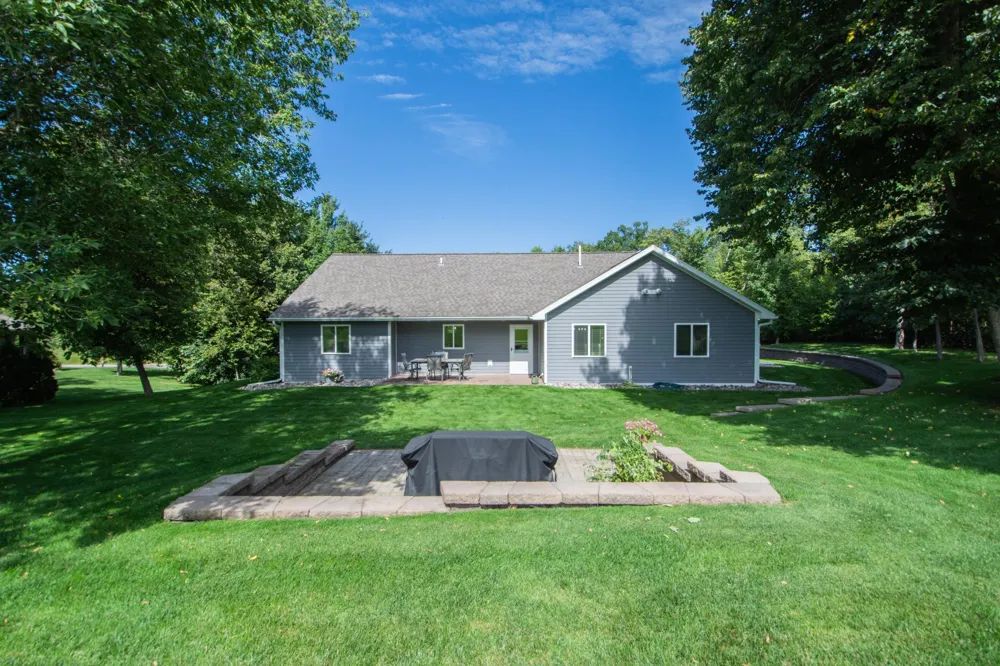 1853 Aspen Drive Detroit Lakes, MN 56501