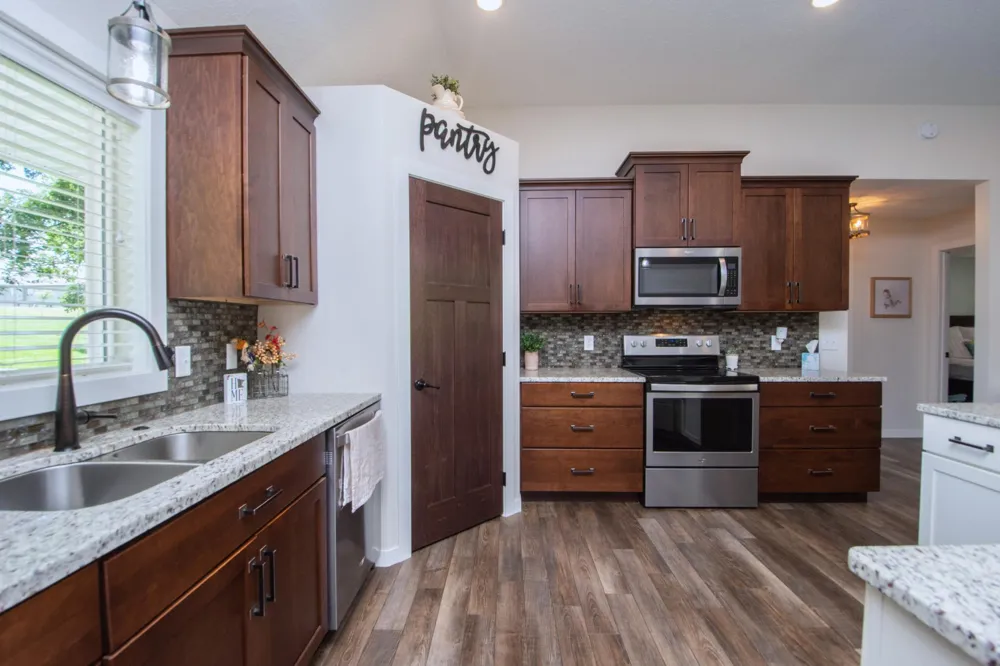 1853 Aspen Drive Detroit Lakes, MN 56501