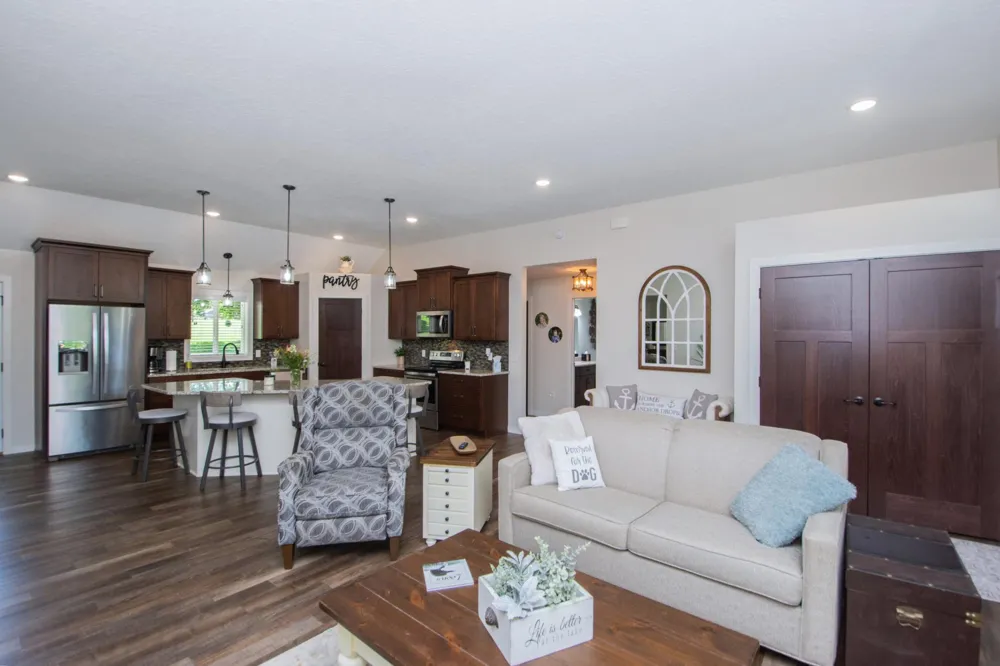1853 Aspen Drive Detroit Lakes, MN 56501