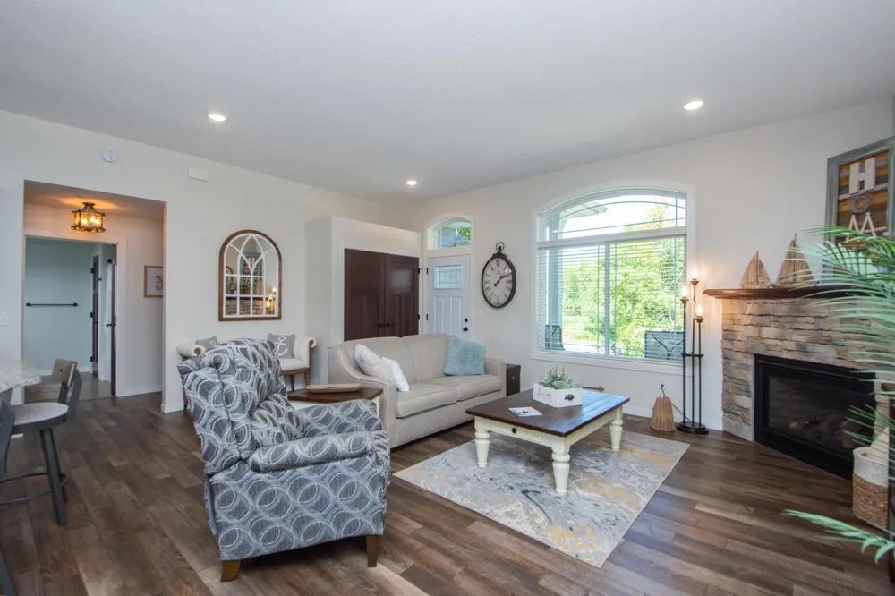 1853 Aspen Drive Detroit Lakes, MN 56501