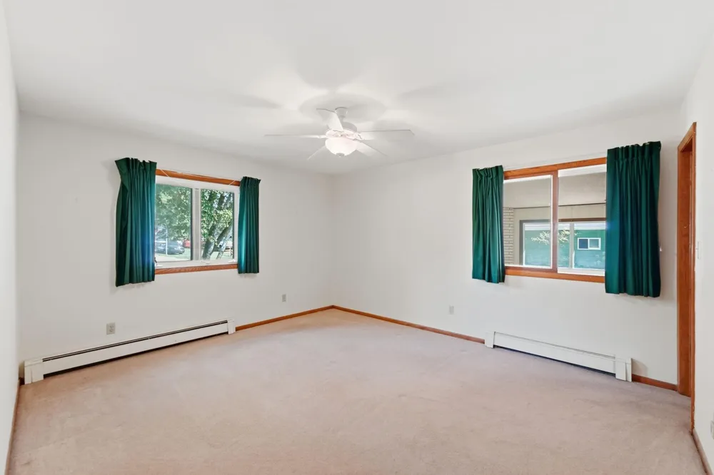 9473 Crestview Drive Saint Joseph, MN 56374