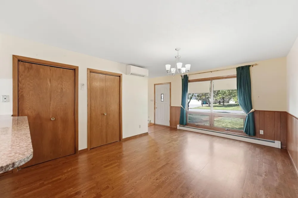 9473 Crestview Drive Saint Joseph, MN 56374