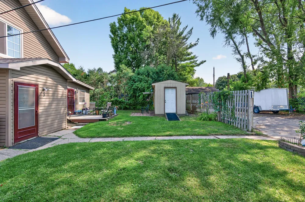 158 Moreland Avenue E West Saint Paul, MN 55118