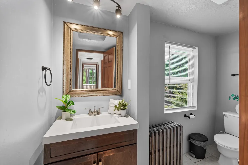 158 Moreland Avenue E West Saint Paul, MN 55118