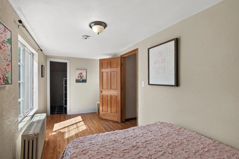158 Moreland Avenue E West Saint Paul, MN 55118