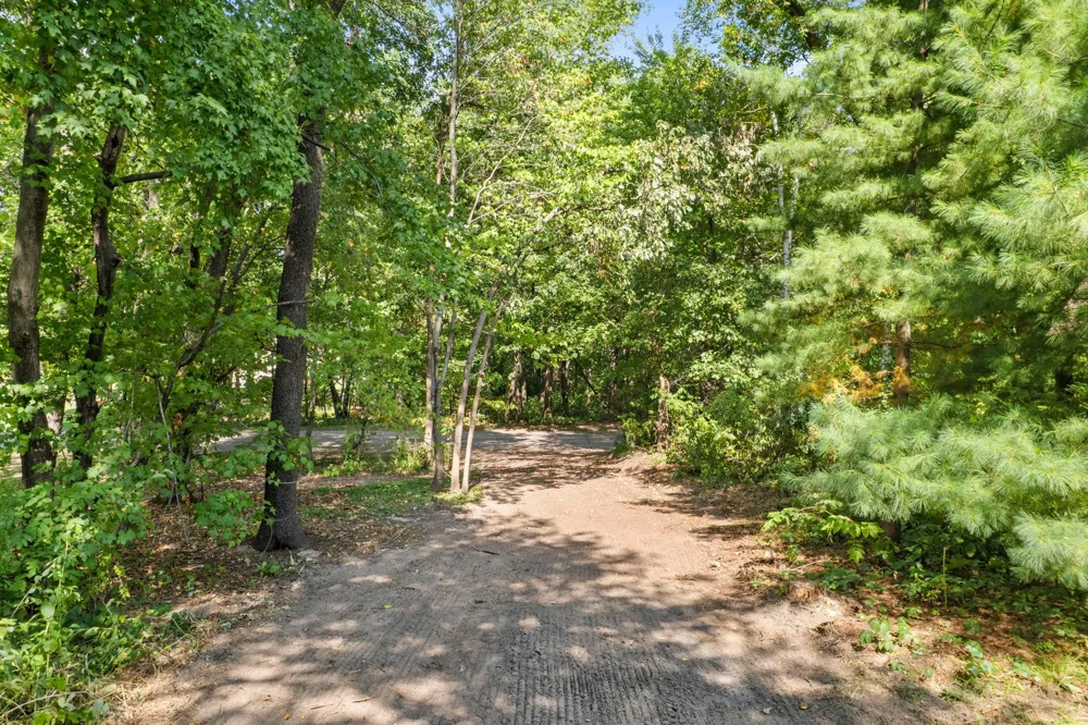 2733 158th Avenue NE Ham Lake, MN 55304