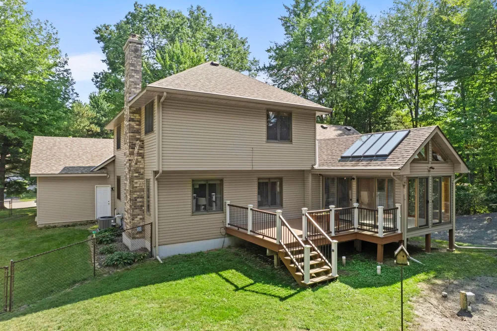 2733 158th Avenue NE Ham Lake, MN 55304