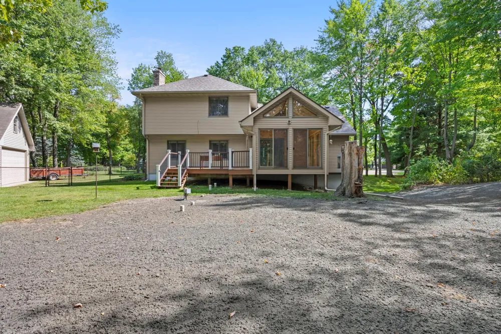 2733 158th Avenue NE Ham Lake, MN 55304