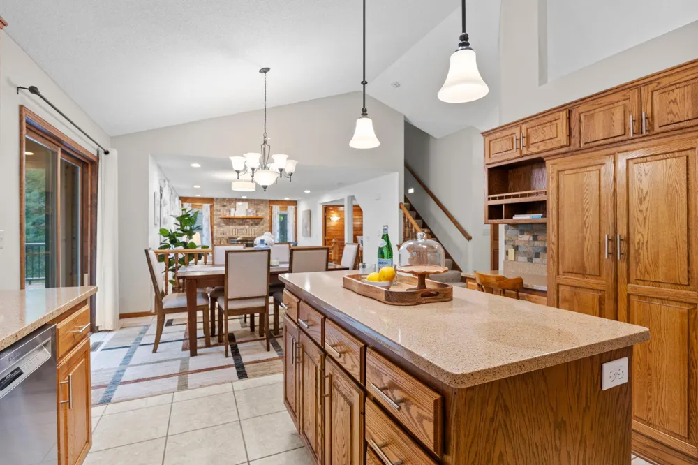 2733 158th Avenue NE Ham Lake, MN 55304