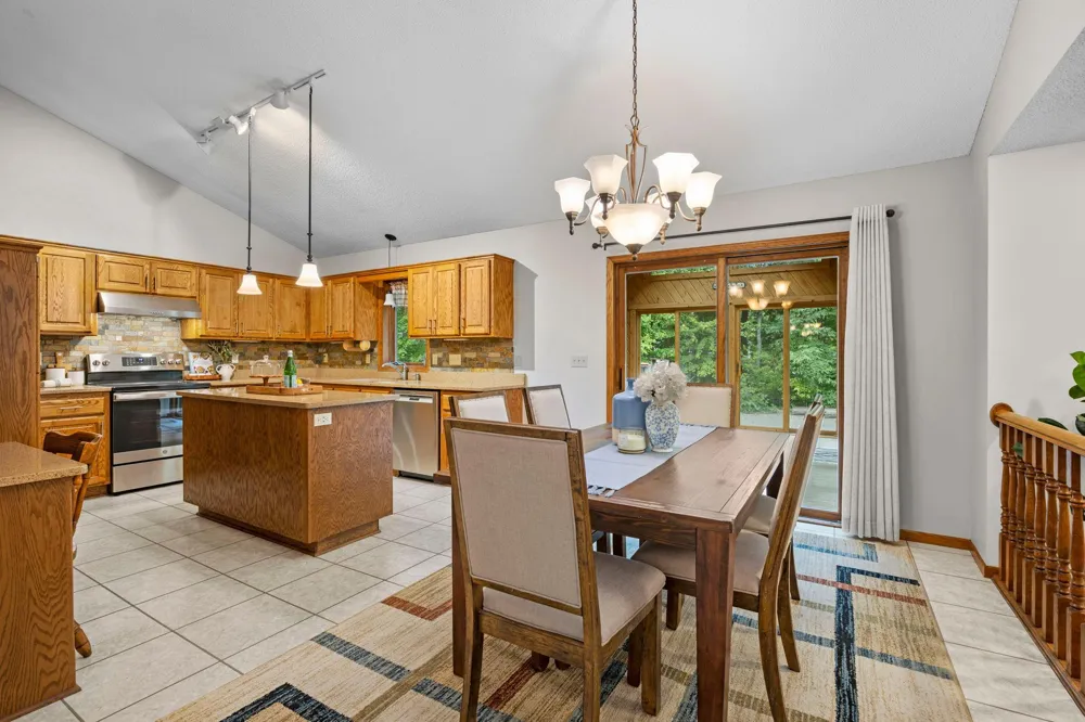 2733 158th Avenue NE Ham Lake, MN 55304