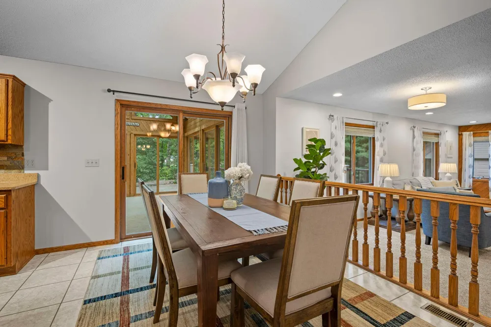 2733 158th Avenue NE Ham Lake, MN 55304