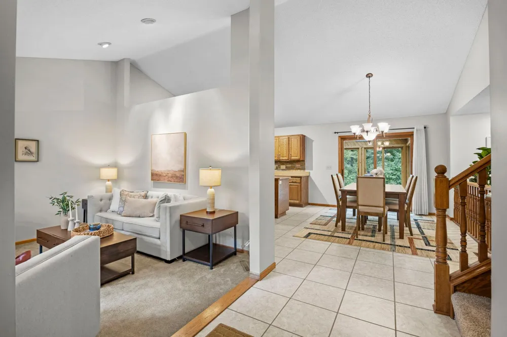 2733 158th Avenue NE Ham Lake, MN 55304