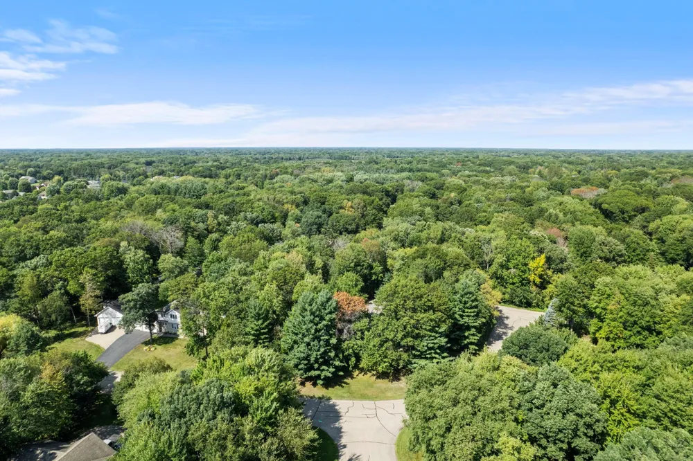 2733 158th Avenue NE Ham Lake, MN 55304