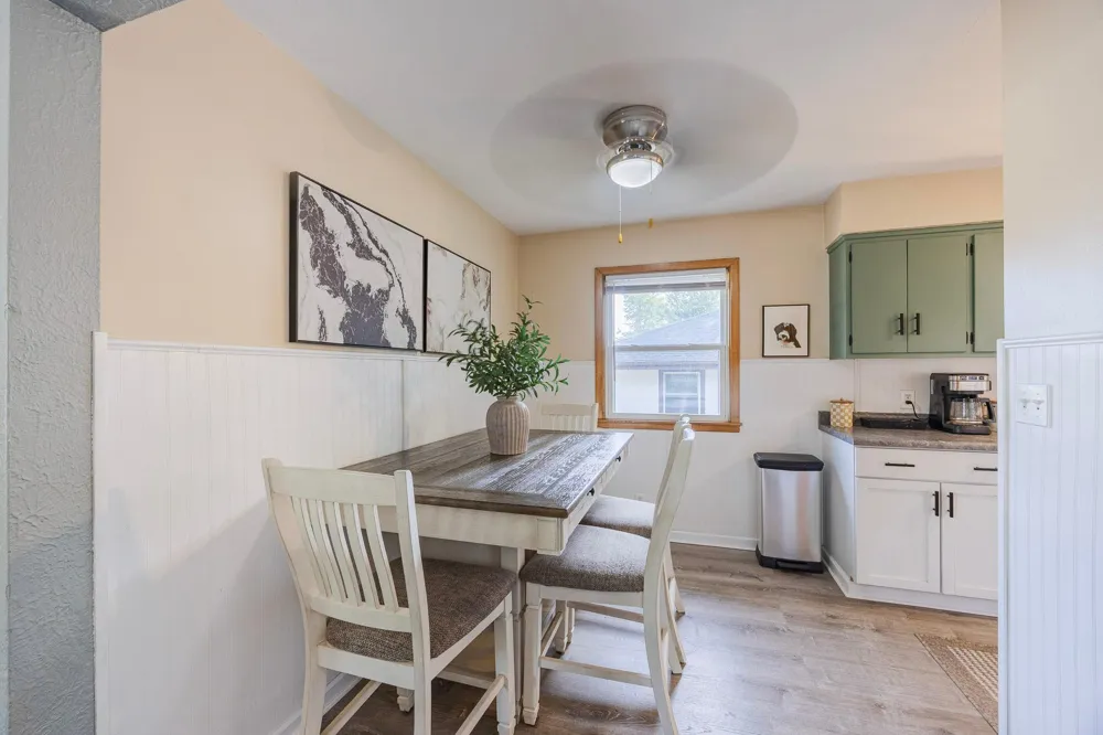 1607 Southview Boulevard South Saint Paul, MN 55075