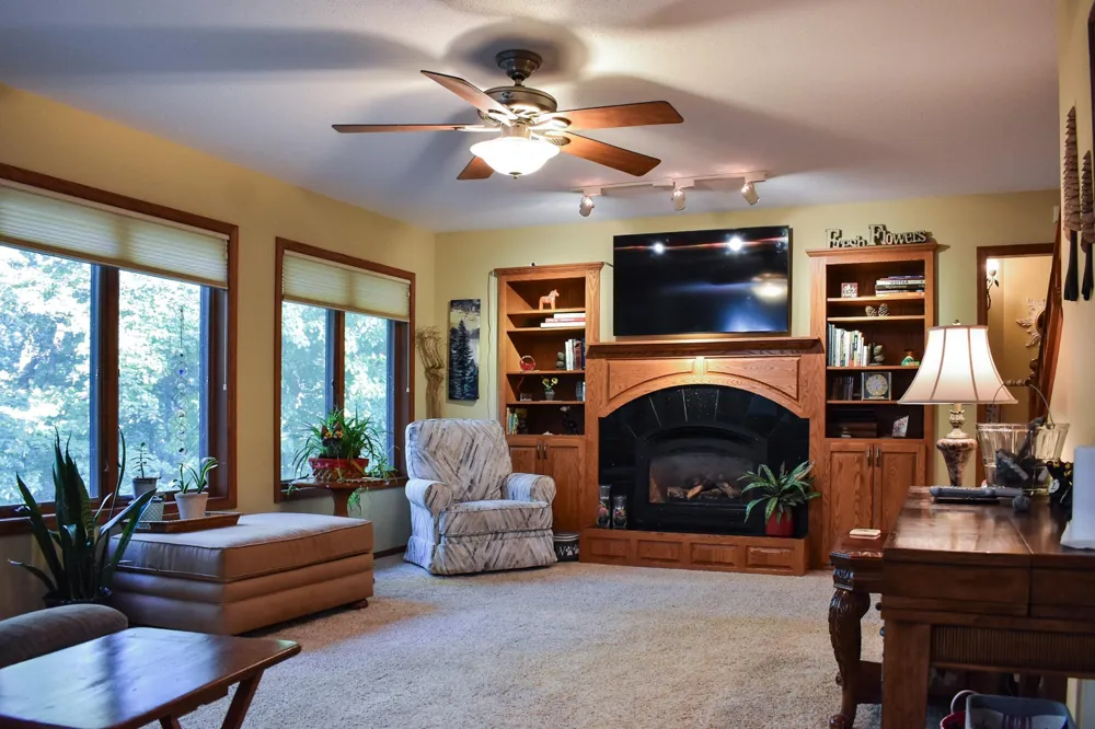 17500 Blackbird Trail Hastings, MN 55033