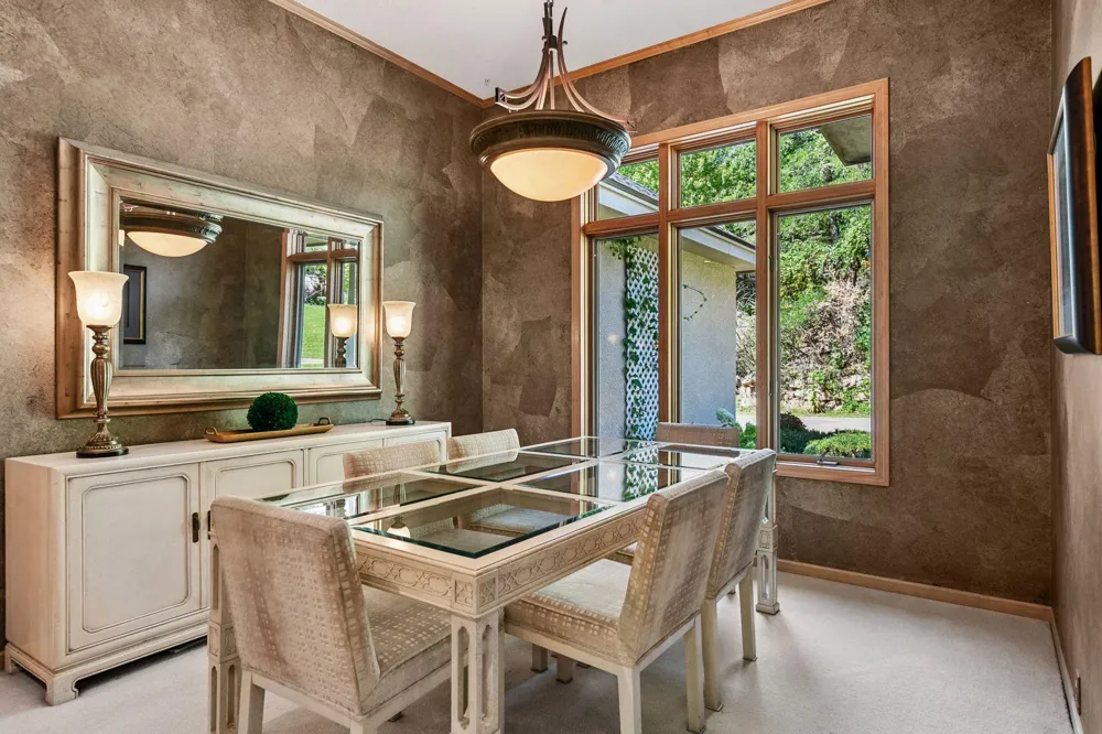 5535 Wingwood Court Minnetonka, MN 55345