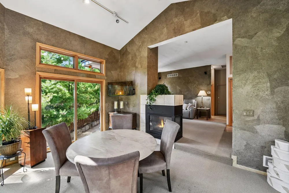 5535 Wingwood Court Minnetonka, MN 55345