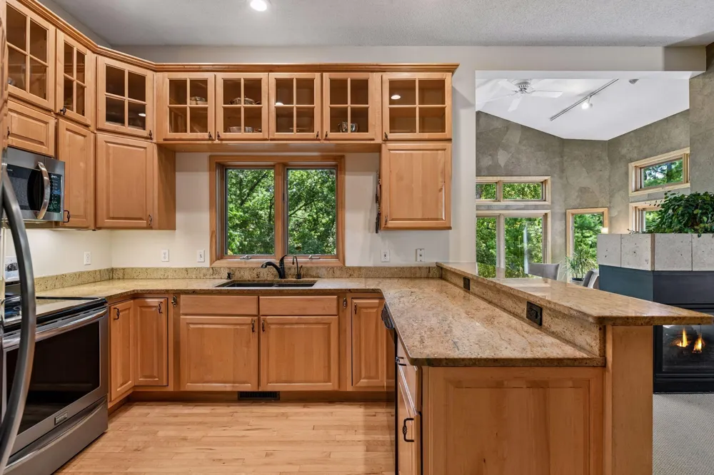 5535 Wingwood Court Minnetonka, MN 55345