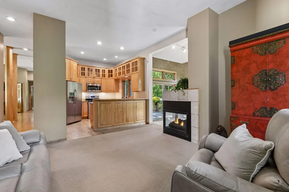 5535 Wingwood Court Minnetonka, MN 55345