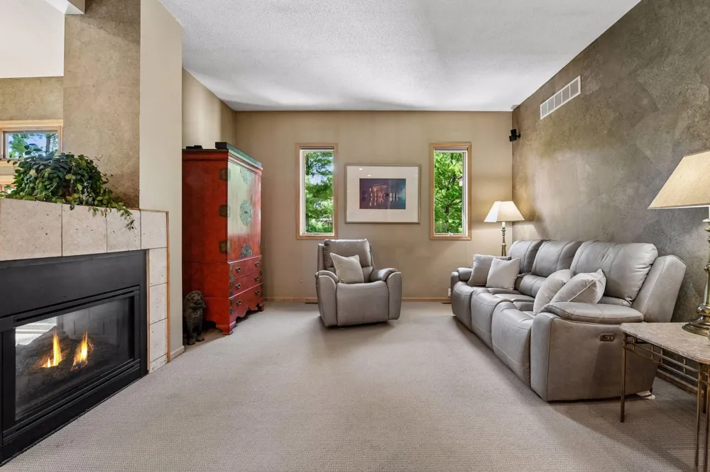 5535 Wingwood Court Minnetonka, MN 55345
