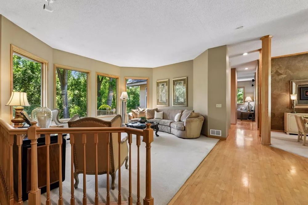 5535 Wingwood Court Minnetonka, MN 55345