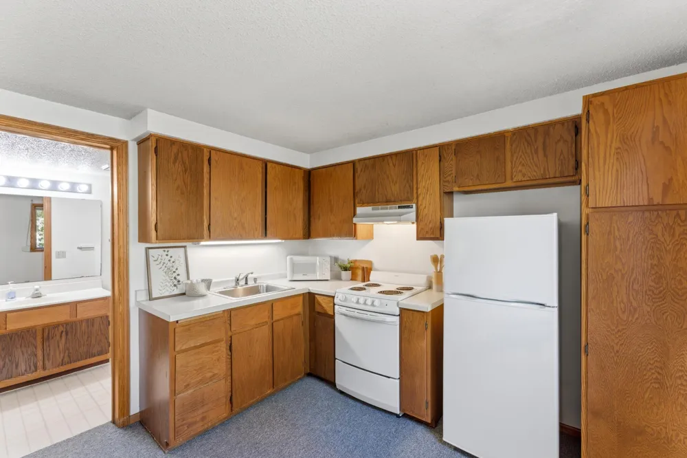 933 Dartmouth Place SE Minneapolis, MN 55414