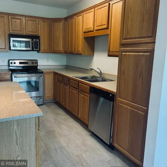 8341 Lyndale Avenue S #419 Bloomington, MN 55420