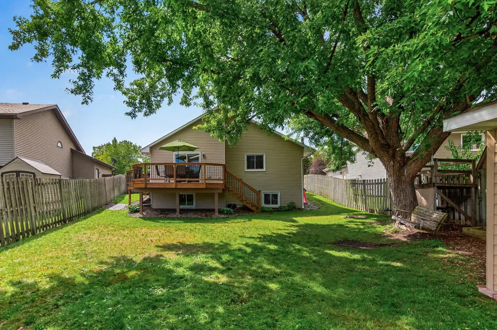 5144 W 143rd Street Savage, MN 55378