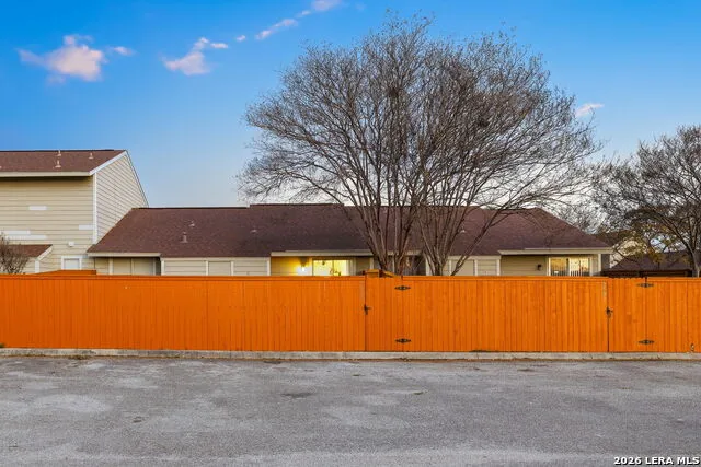9140 Timber Path #UNIT 2502 San Antonio, TX 78250