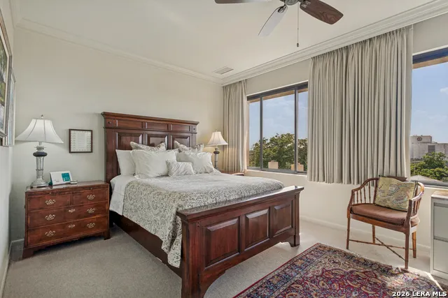 4001 NEW BRAUNFELS AVE #404 San Antonio, TX 78209