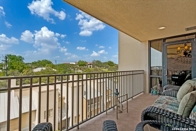4001 NEW BRAUNFELS AVE #404 San Antonio, TX 78209
