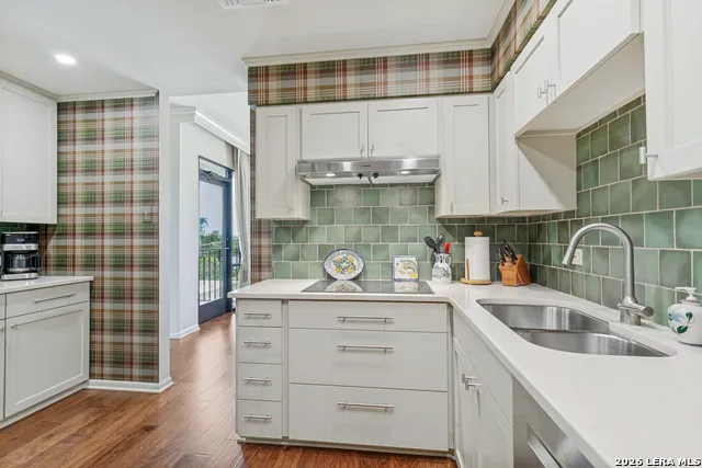 4001 NEW BRAUNFELS AVE #404 San Antonio, TX 78209
