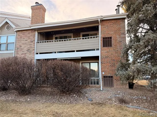 12043 W Cross Drive #107 Littleton, CO 80127