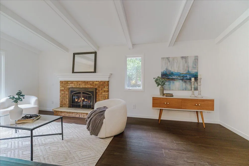 312 Griffit Street Edina, MN 55343