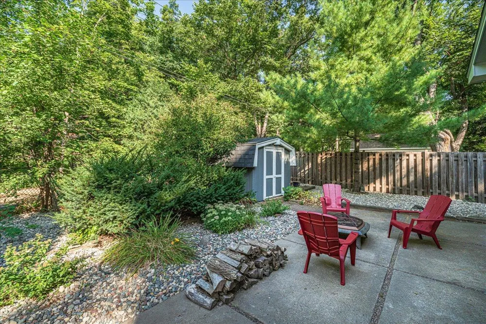 312 Griffit Street Edina, MN 55343